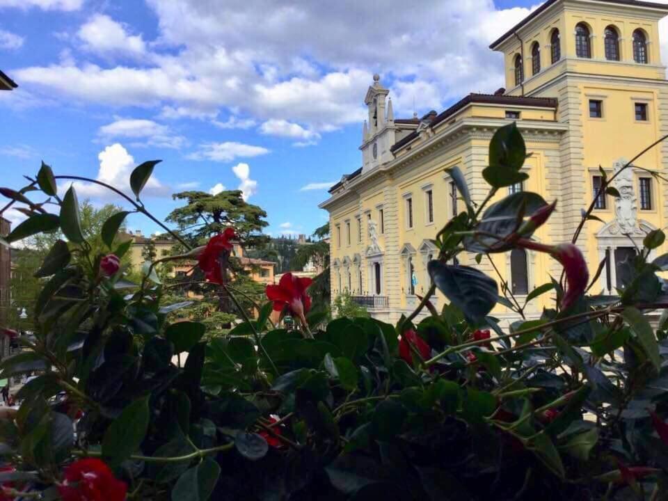Residenza Navona Верона Екстериор снимка
